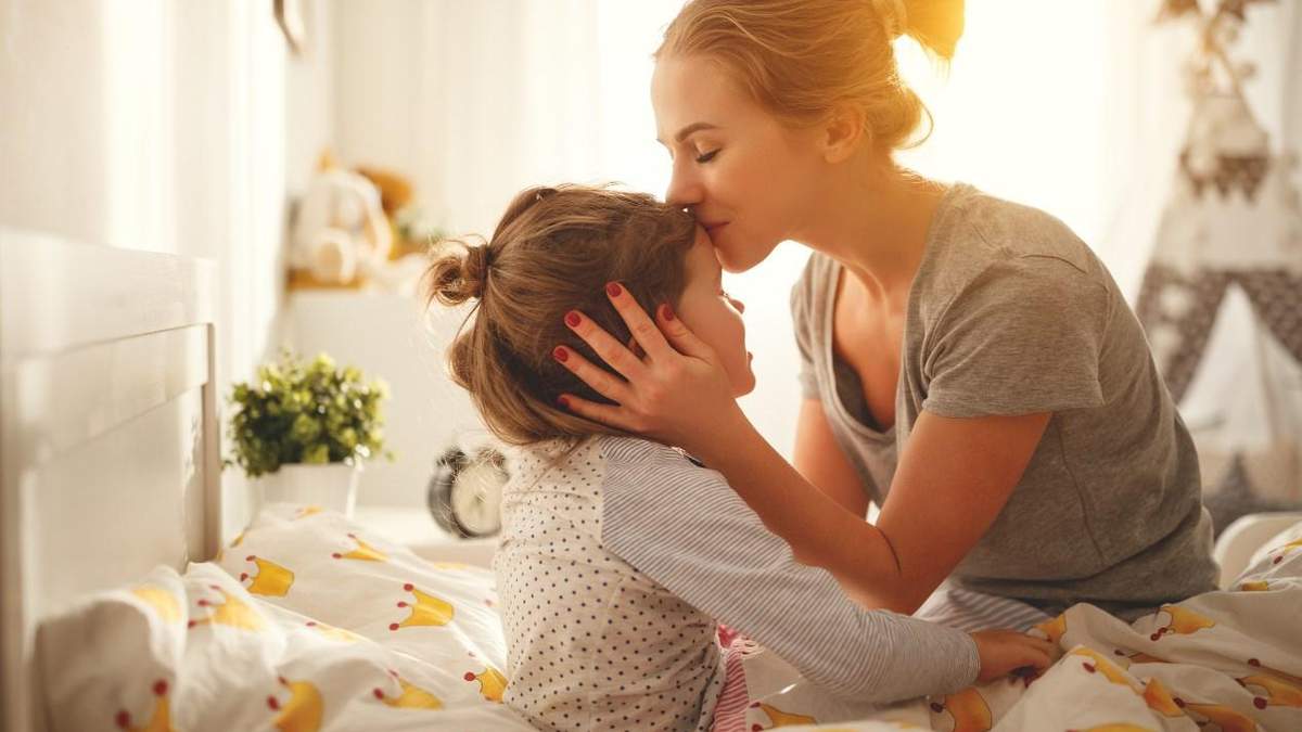 Что дочь должна услышать от матери: 10 фраз, которые помогут в жизни Что дочь должна услышать от матери: 10 фраз, которые помогут в жизни