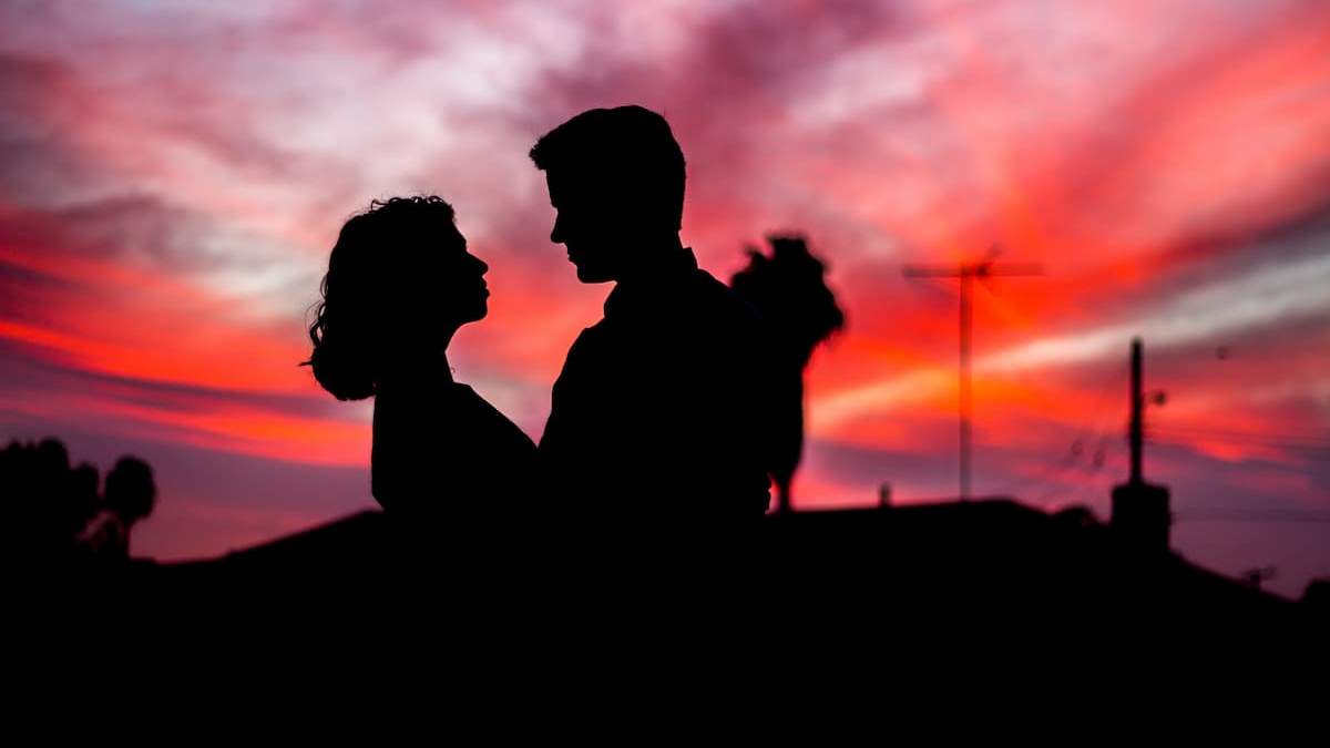 Популярные стереотипы об отношениях: 5 ситуаций, которые только в кино Популярные стереотипы об отношениях: 5 ситуаций, которые только в кино