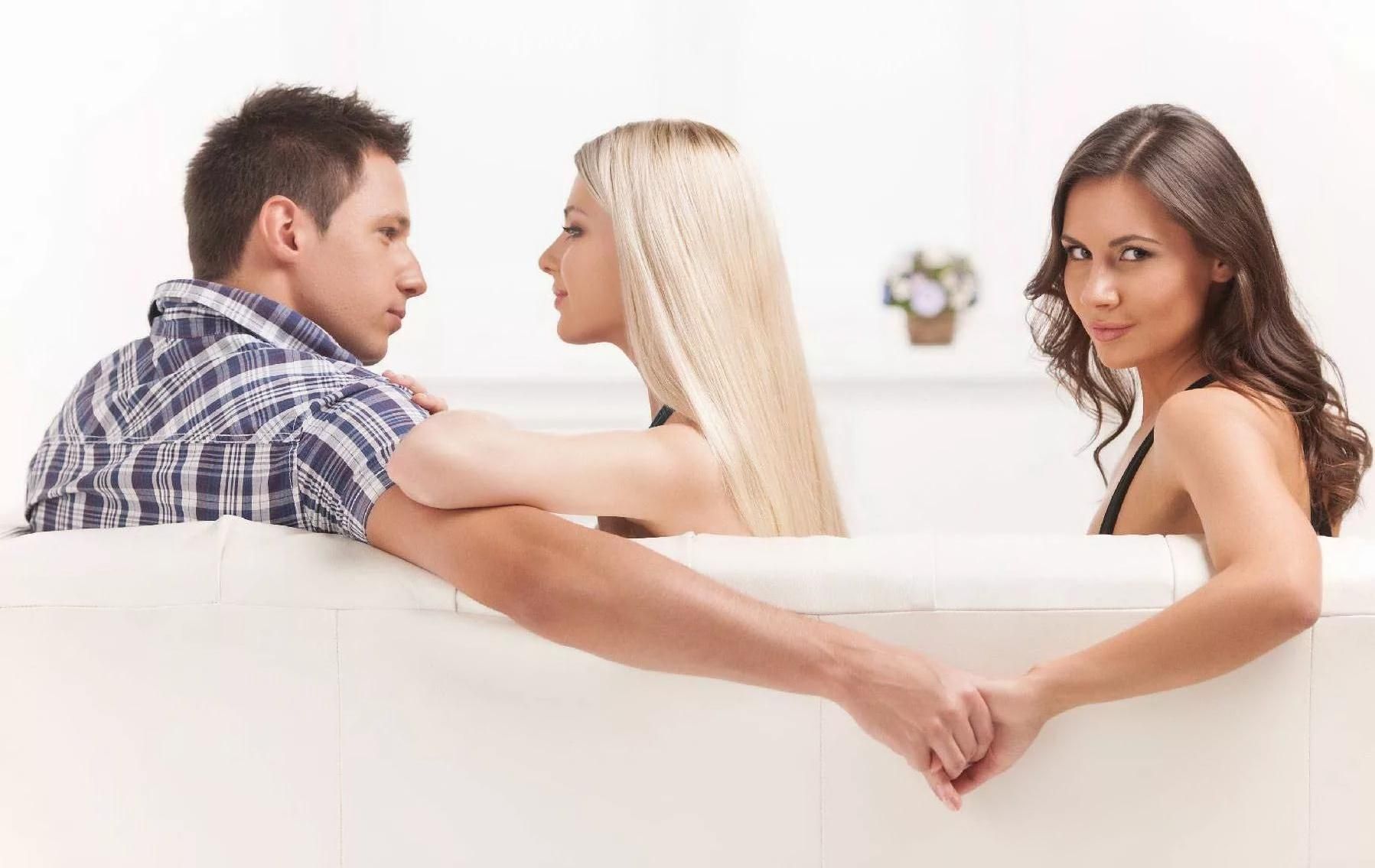 8 фактов, которые показывают, что парень вас обманывает
