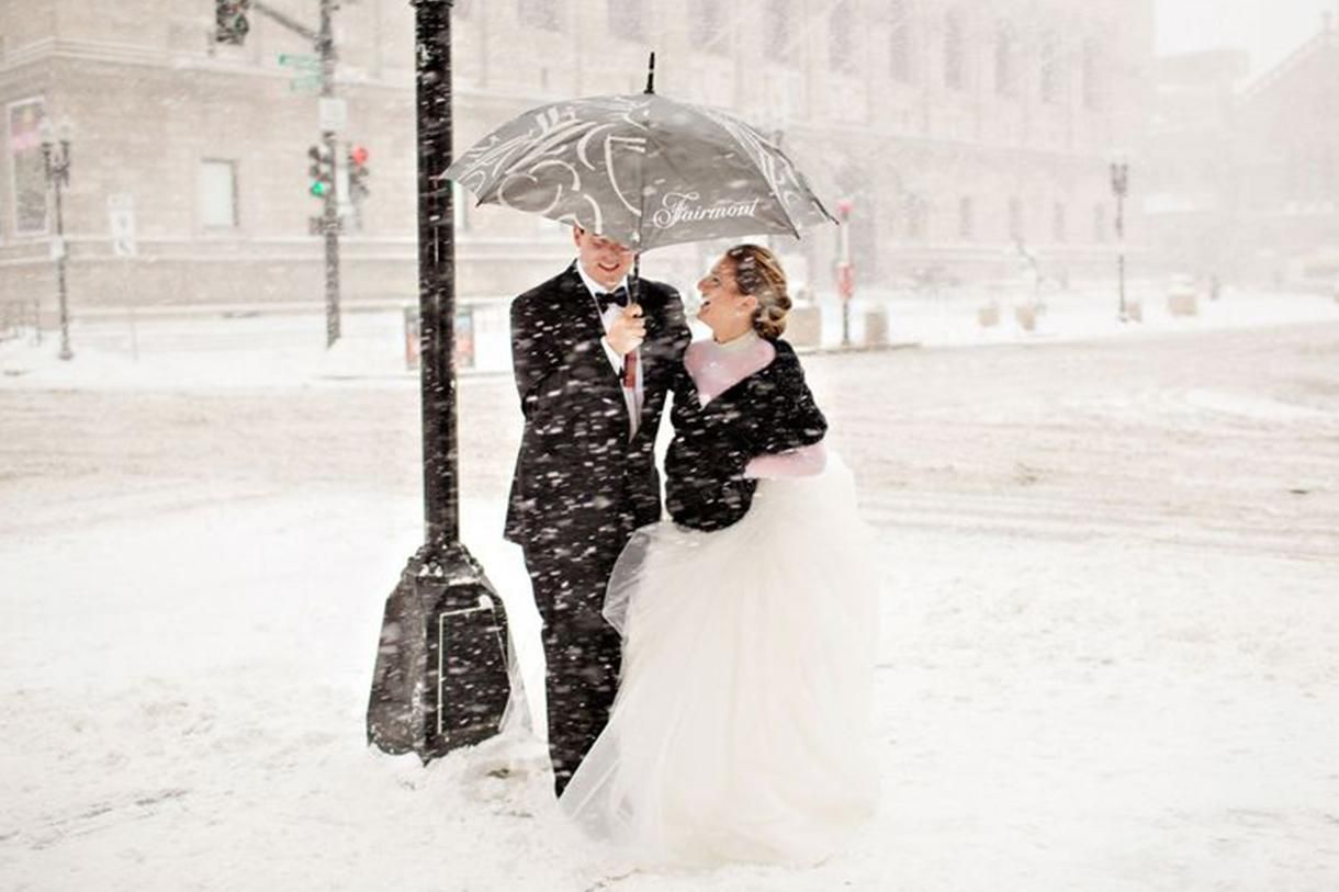 Невероятные фото, доказывающие, что свадьба зимой может быть красивой
