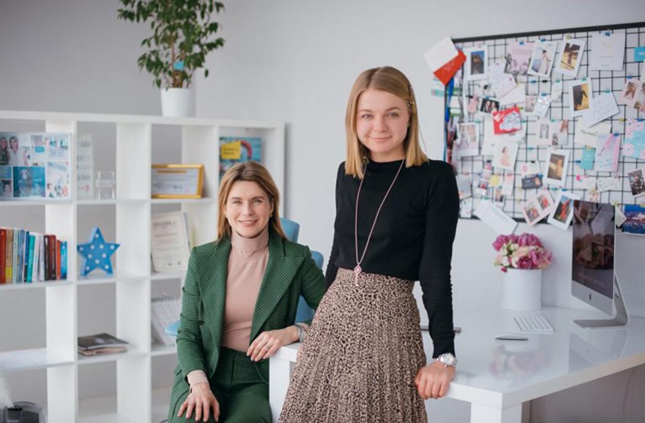 Одевают Порошенко, Осадчую и Джамалу: как однокурсницы создали успешный бренд MustHave