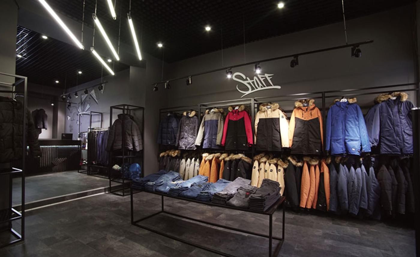 Як в Україні зародився популярний молодіжний бренд одягу Staff: історія успіху Як в Україні зародився популярний молодіжний бренд одягу Staff: історія успіху