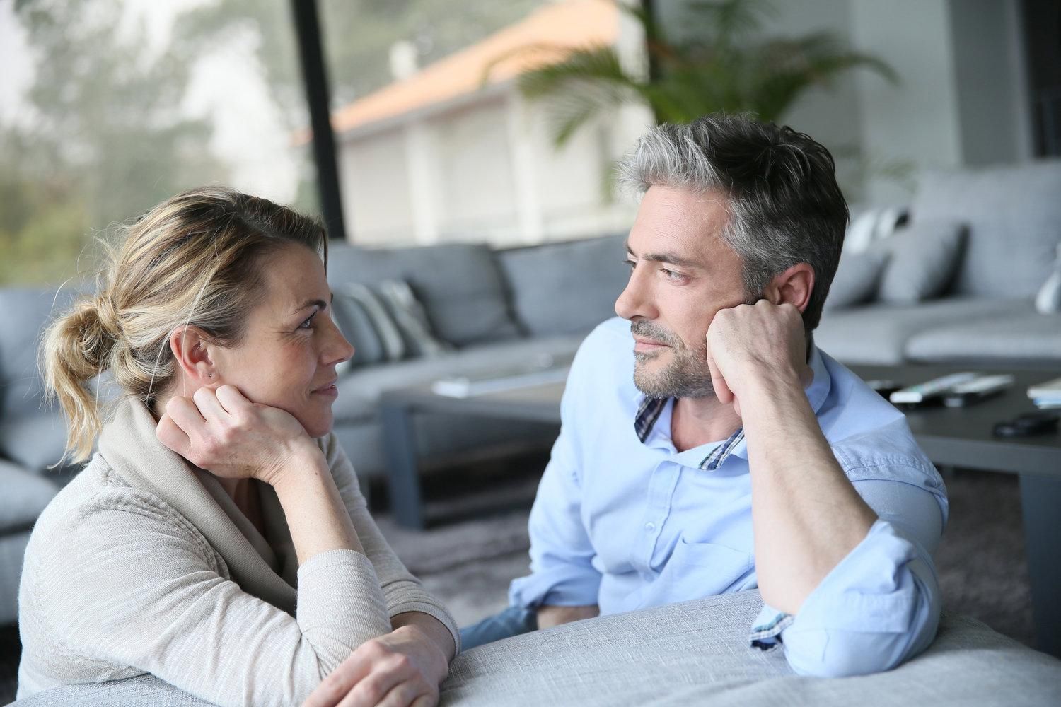 10 питань, які обов'язково варто обговорити з партнером до шлюбу