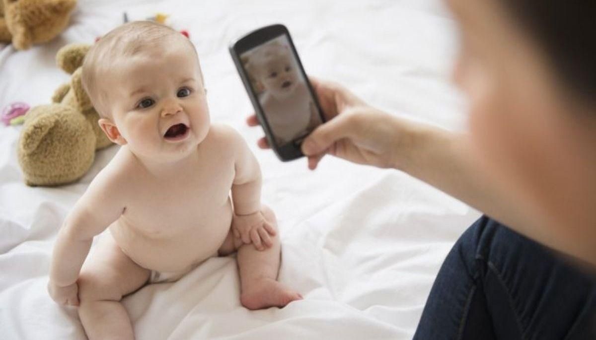 Почему родители прячут лицо ребенка в соцсетях: 6 причин