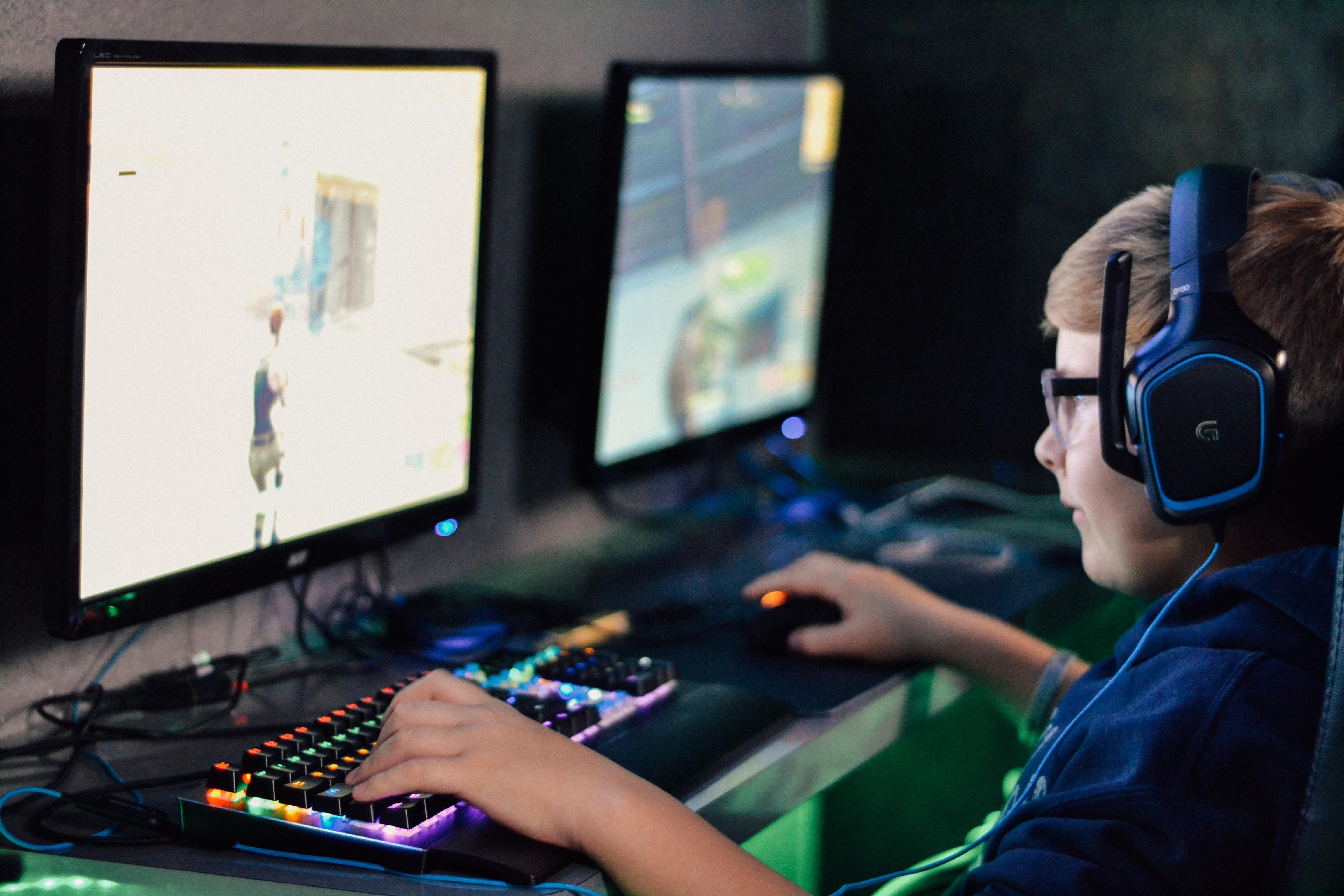 Чим комп'ютерні ігри корисні для дитини: відповідь експерта з кіберспорту