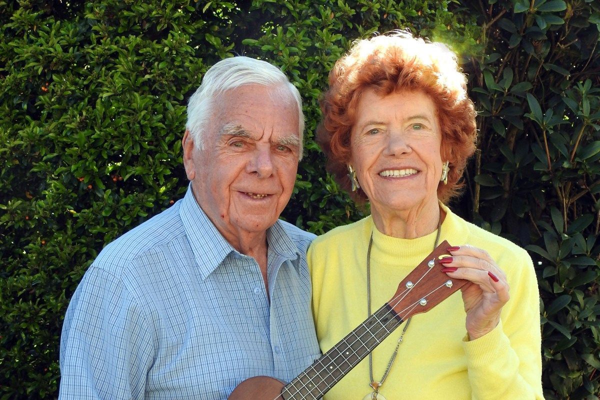 Пенсионеры нашли любовь в 97 лет благодаря коронавирусу: милая история