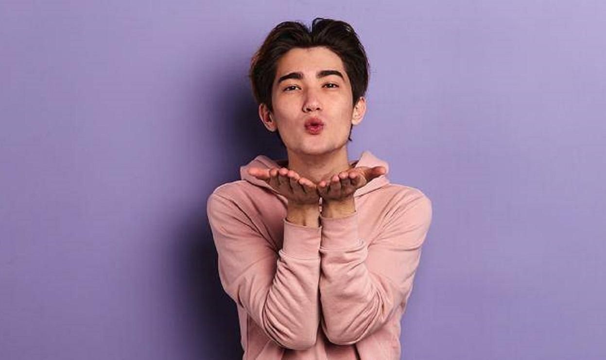 В Китае можно арендовать парня для свидания В Китае можно арендовать парня для свидания