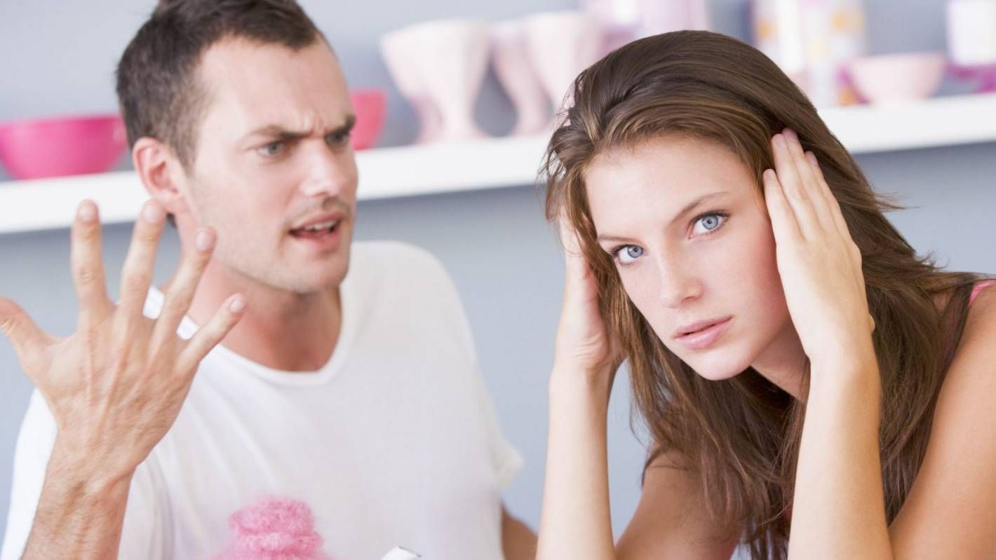 Моменты, которые раздражают все пары Моменты, которые раздражают все пары