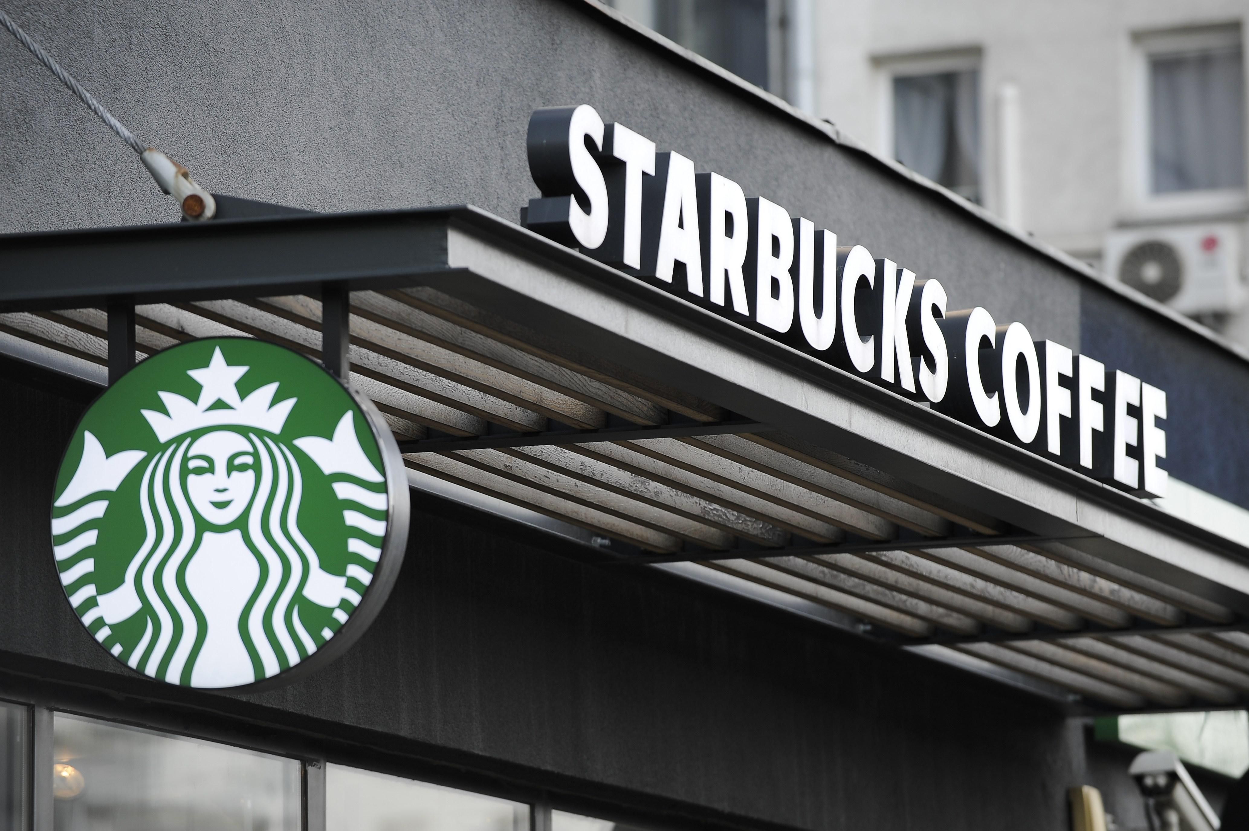 Starbucks: історія від магазину з продажу кави до кав'ярень у світі Starbucks: історія від магазину з продажу кави до кав'ярень у світі