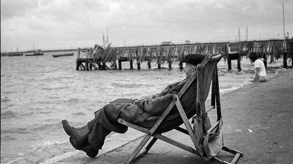 Парень унаследовал от дедушки уникальные фотографии: чем они особенны Парень унаследовал от дедушки уникальные фотографии: чем они особенны