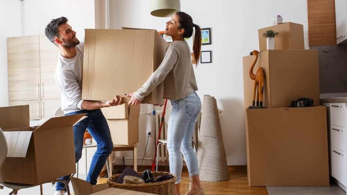 Переезд на новую квартиру: советы для пар