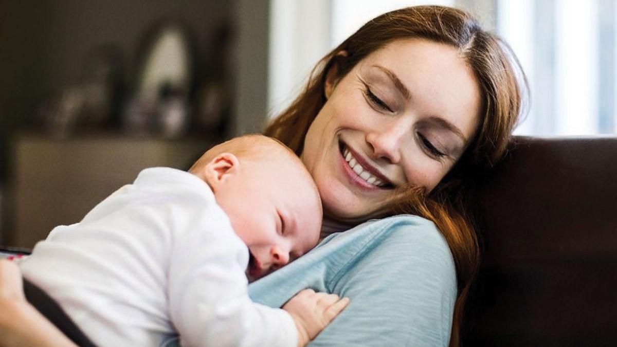 "Пакет малыша" заменили на денежную выплату: как мамы могут получить ее в "Приватбанке"