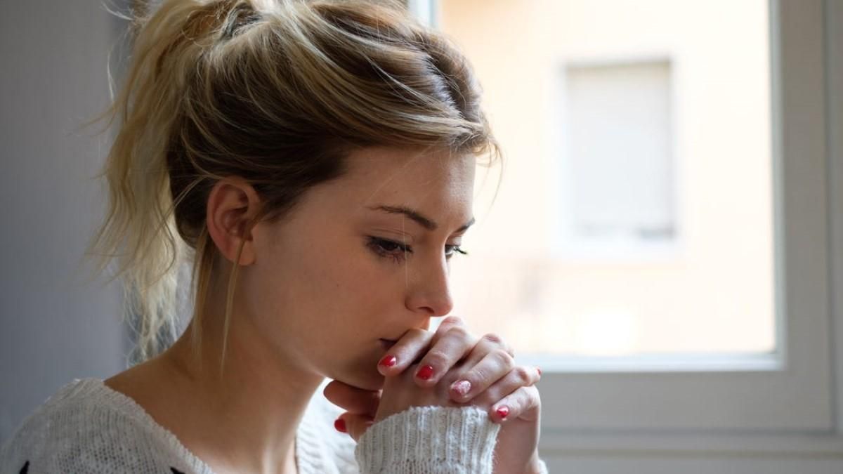 Чому ми ображаємося на колишнього обранця та як це подолати Чому ми ображаємося на колишнього обранця та як це подолати