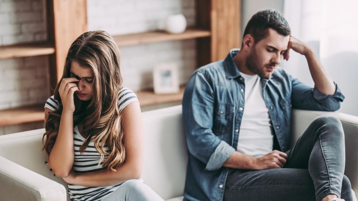 10 признаков того, что ваши отношения находятся на грани разрыва 10 признаков того, что ваши отношения находятся на грани разрыва