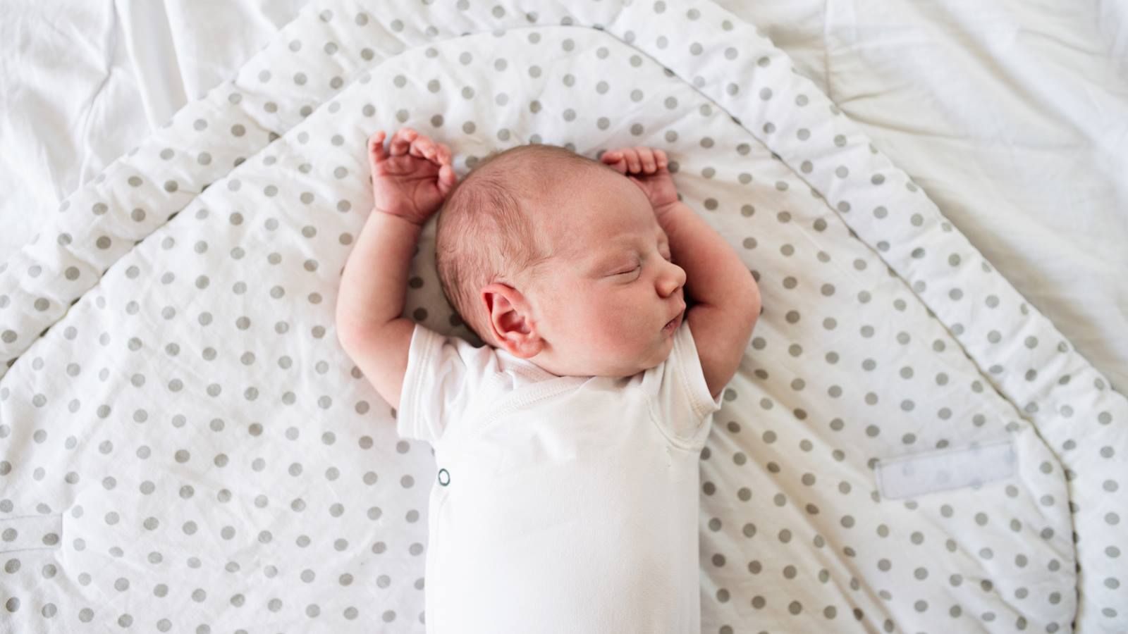 Як немовля вкласти спати: перевірені роками хитрощі