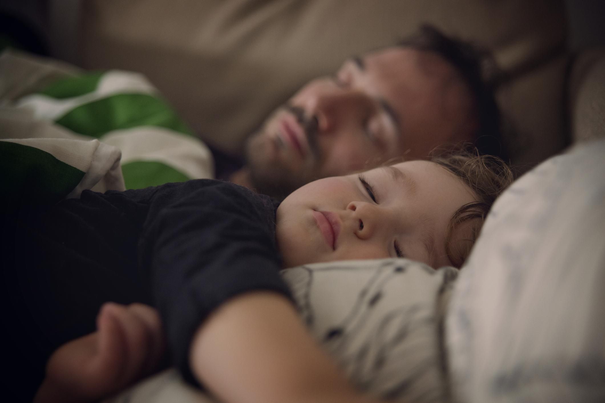 Як вкласти дитину спати: 5 хитрощів, які допоможуть батькам