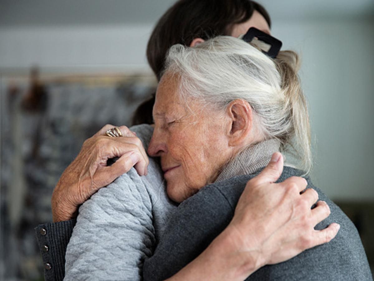 Внук озвучил книгу, которую написал дедушка: видео реакция бабушки Внук озвучил книгу, которую написал дедушка: видео реакция бабушки