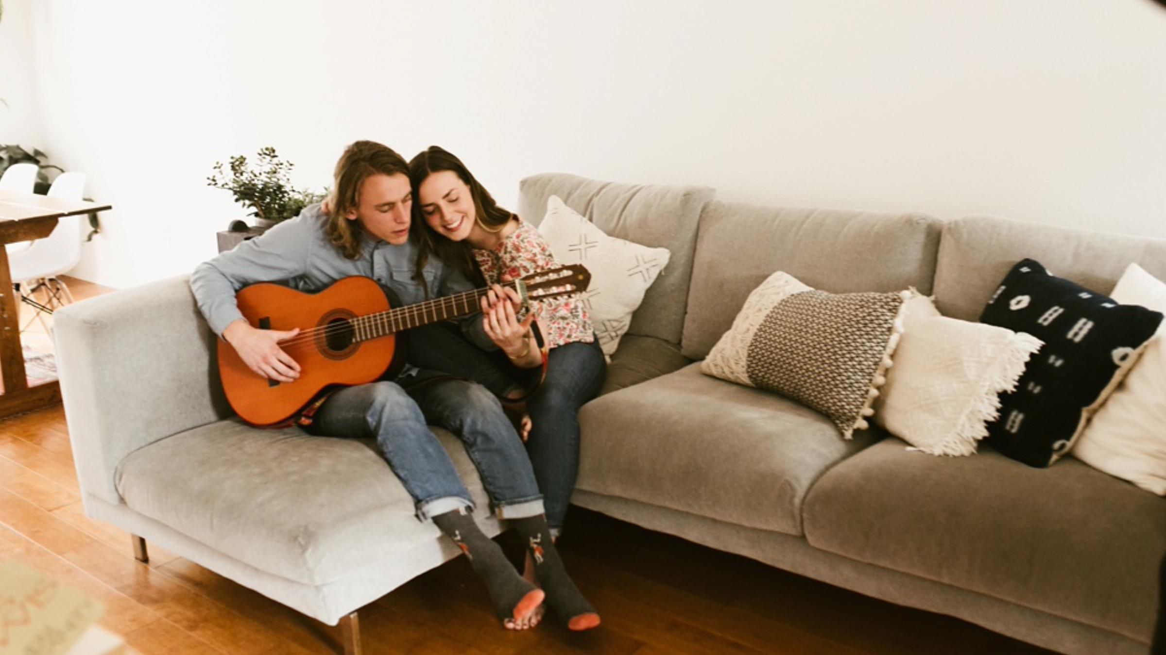 Укрепить связь и ощущение безопасности между влюбленными: 3 привычки Укрепить связь и ощущение безопасности между влюбленными: 3 привычки