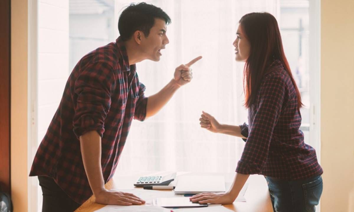 Главные признаки тирана: на какое поведение нужно обратить внимание Главные признаки тирана: на какое поведение нужно обратить внимание