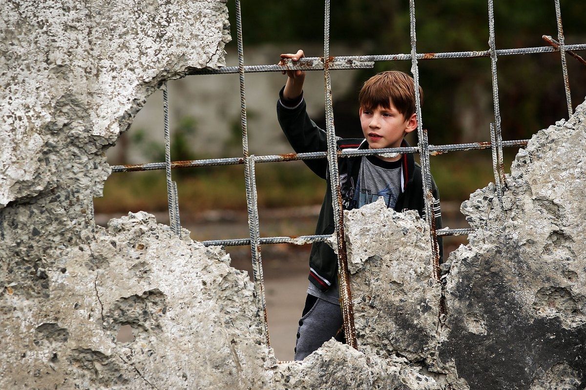 Як діяти дитині в екстрених ситуаціях: правила поведінки Як діяти дитині в екстрених ситуаціях: правила поведінки