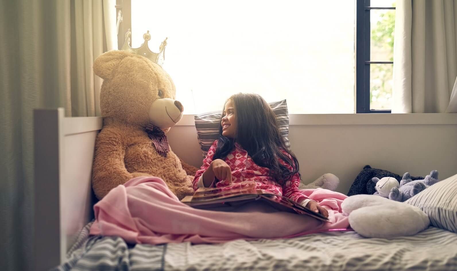 Моторошні та кумедні історії про уявних друзів дітей Моторошні та кумедні історії про уявних друзів дітей