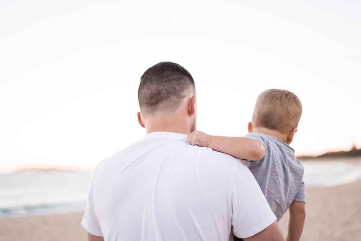 Київський поліцейський мріє стати татом в декреті Київський поліцейський мріє стати татом в декреті