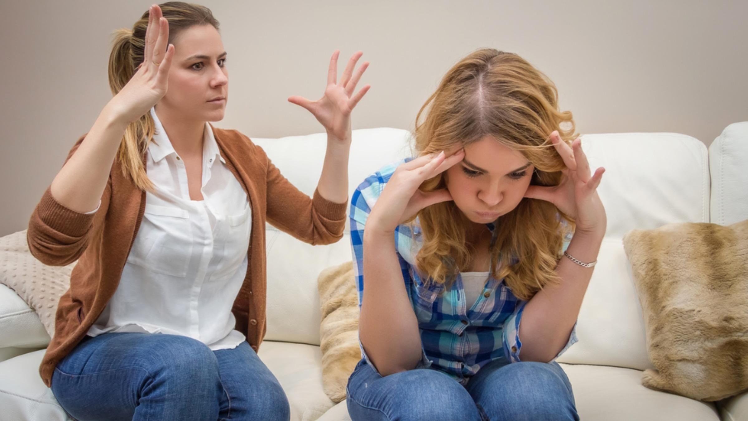 Чому підліток не хоче розмовляти з батьками: 4 основні причини
