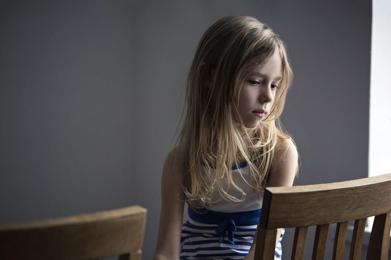 Плохое поведение ребенка: какие 4 вопроса помогут родителям
