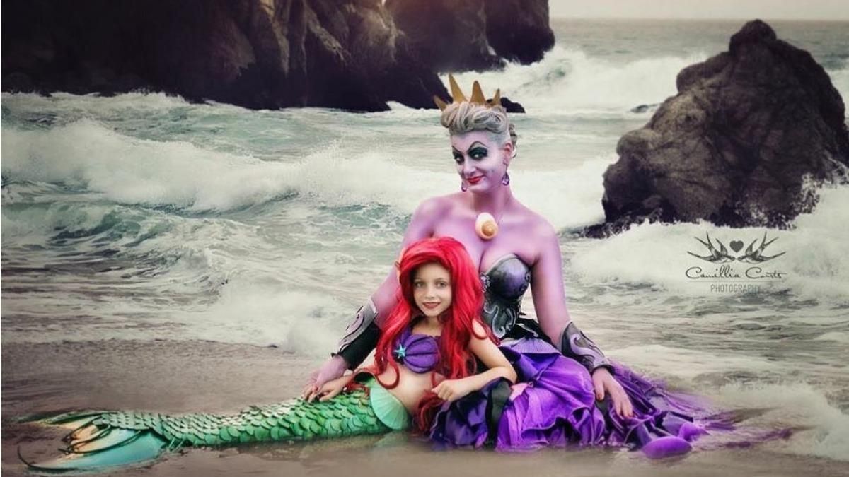 Мама с дочкой в образе злодейки и принцессы Мама с дочкой в образе злодейки и принцессы