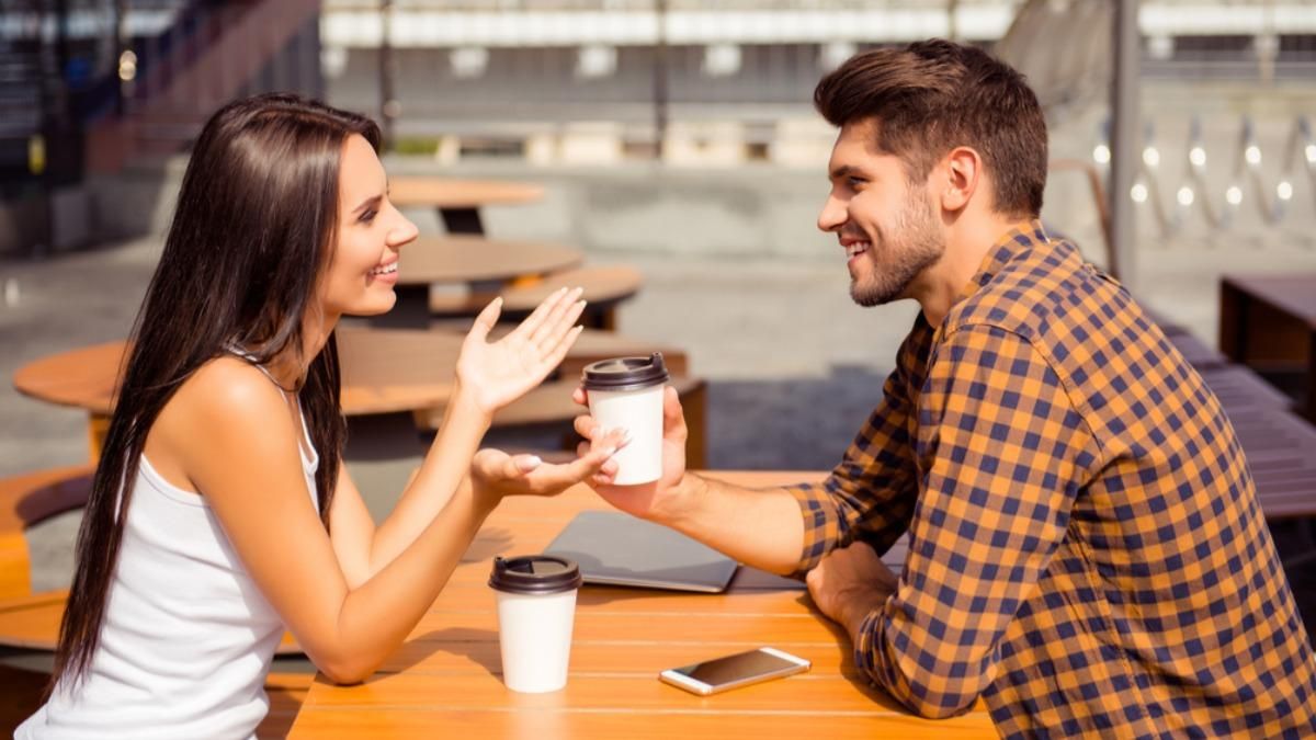 Чому спілкуватися з колишнім – погана ідея: 4 важливі причини Чому спілкуватися з колишнім – погана ідея: 4 важливі причини