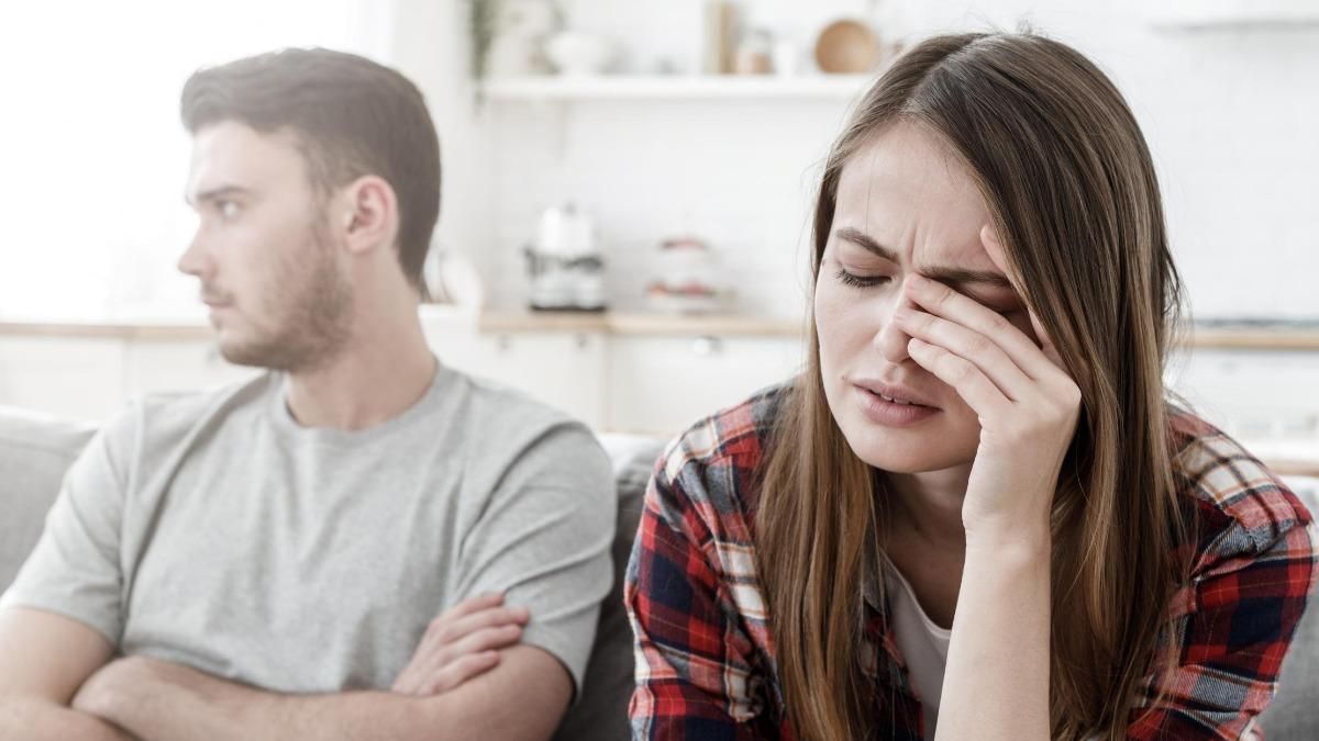 Чому аб'юзивні стосунки романтизують: 4 причини Чому аб'юзивні стосунки романтизують: 4 причини