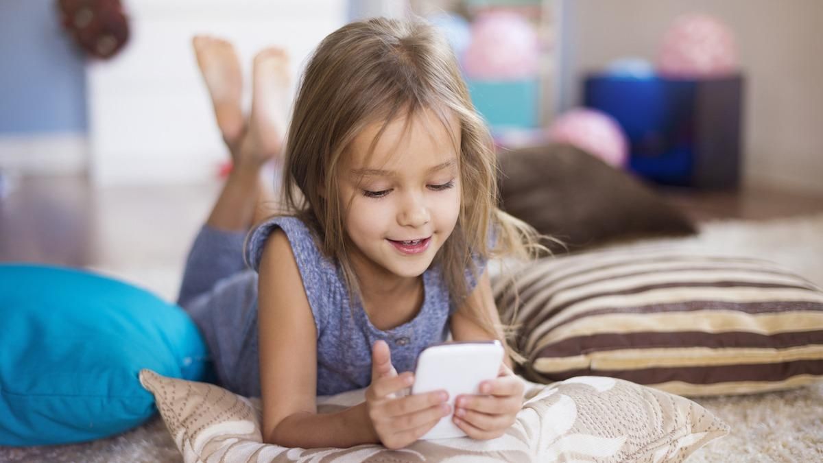 Як відволікти дитину від смартфона чи комп'ютера: покроковий метод