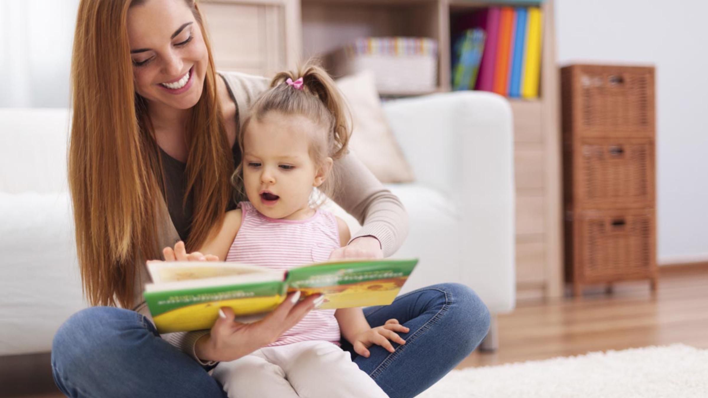 Коли малюка потрібно вчити читати: питання, які допоможуть мамі