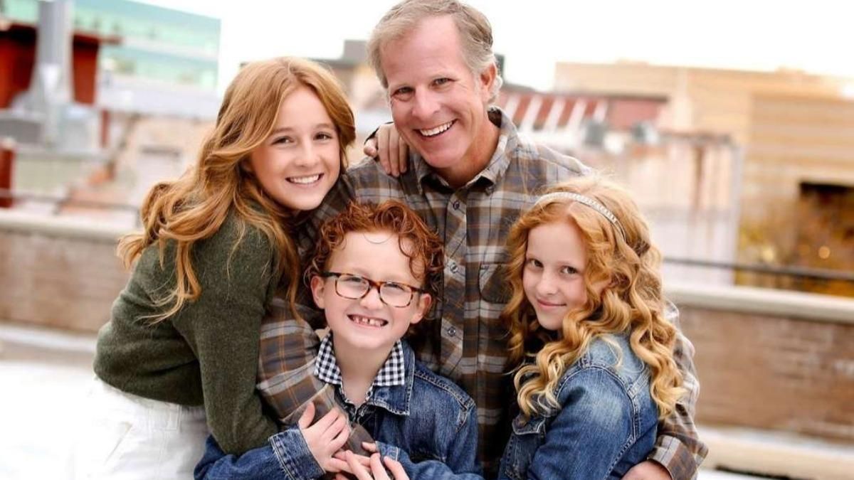 Я просто завив від болю: донька написала твір про алкоголізм батька Я просто завив від болю: донька написала твір про алкоголізм батька